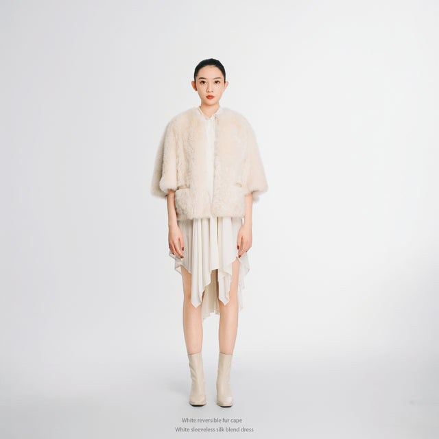 24216WH Reversible fur cape