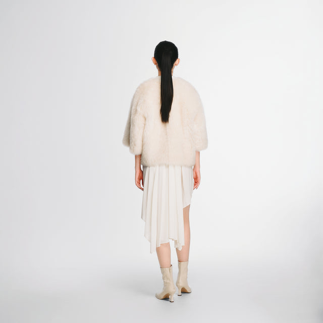 24216WH Reversible fur cape