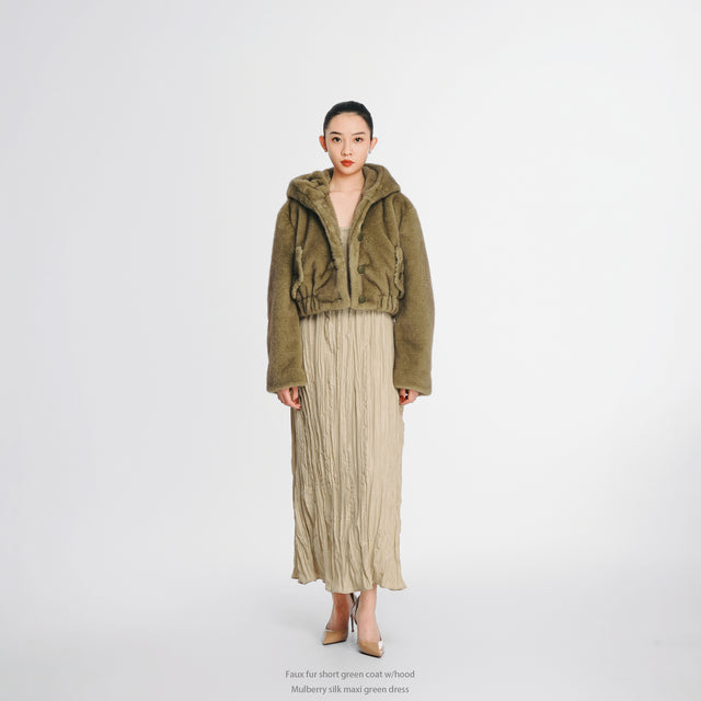 24217GN Faux fur short coat w/hood