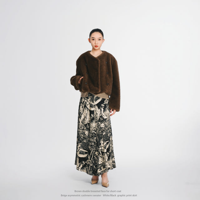 24219BN Double breasted faux fur short coat