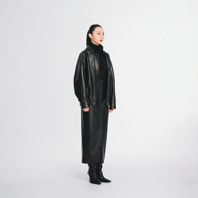 24425 Zip-up leather long skirt