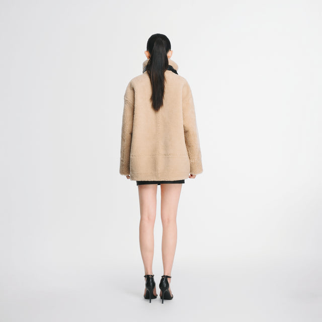 24702 Reversible fur shirt jacket